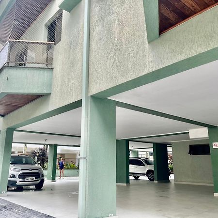 Apto A Uma Quadra Da Praia Grande Em Ubatuba Lejlighed Eksteriør billede